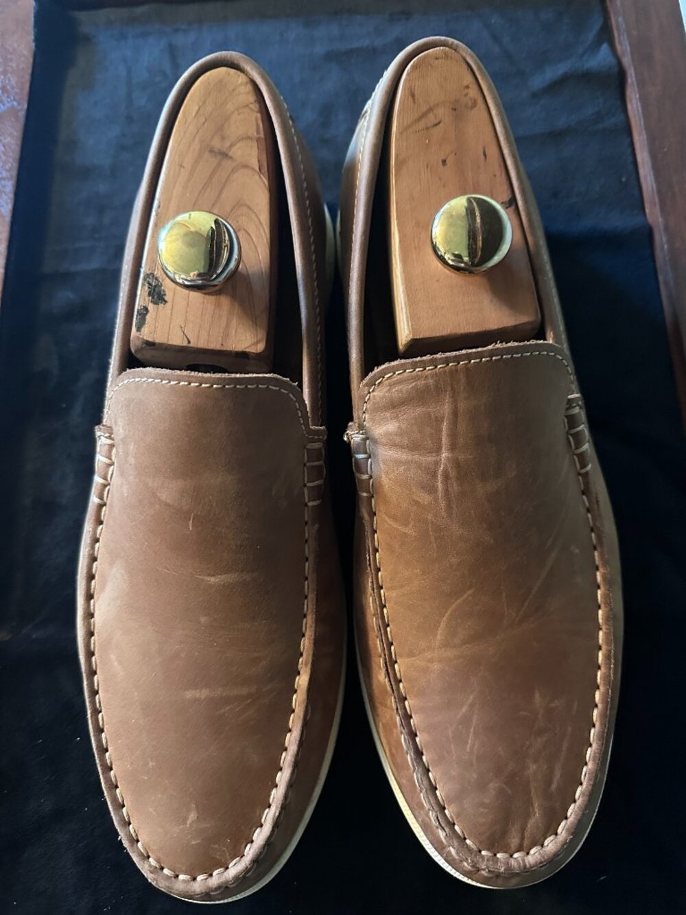 New J&M Distress Sheepskin Leather Loafers Size 10.5M